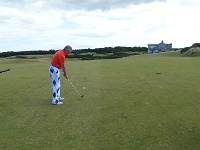 20150730 155909  Viimeisen väylän lähestyminen, klubitalo oikealla