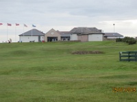 IMG 2311  9-väylän greeni ja klubitalo taustalla